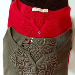 BUNDLE Faded Glory Red, Green and Black Size L (12-14) Long Sleeve Tops